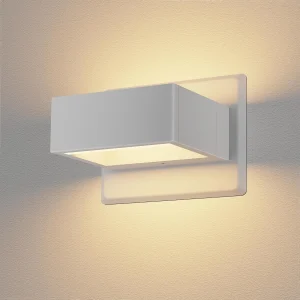 Sleek Waterproof LED Wall Sconce for Patio, Entryway, and Garage - 7.5W